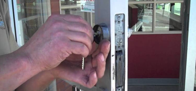 commercial door lock repair Fredricton