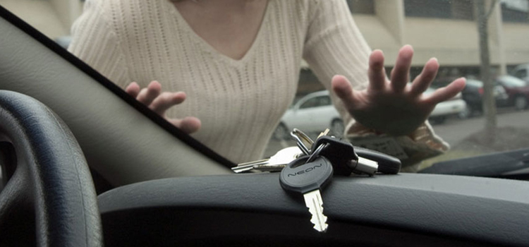 vehicle lockout service Fredricton
